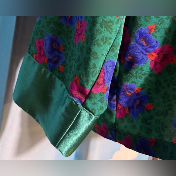 Vintage Victoria's Secret sleep shirt, lingerie, pajamas. Jewel tones. L - Picture 6 of 8